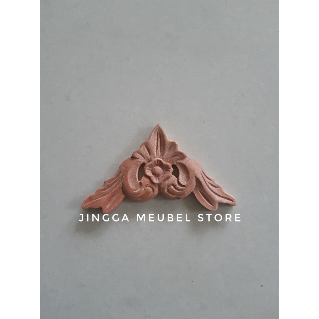 ornamen kayu ornamen ukir ukiran sudut moulding ukiran tempel dekorasi furniture mebel rumah
