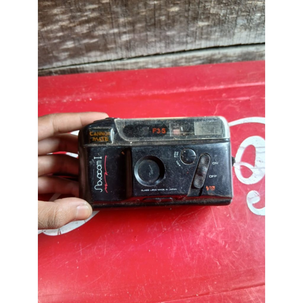 kamera analog  35rb jadul antik kuno lawas vintage kuno display anggap mati