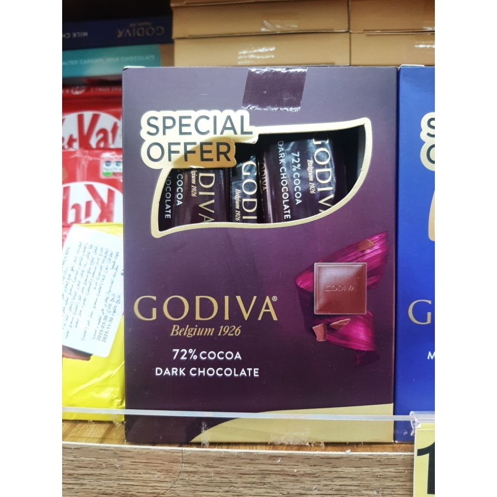 Godiva Coklat isi 4