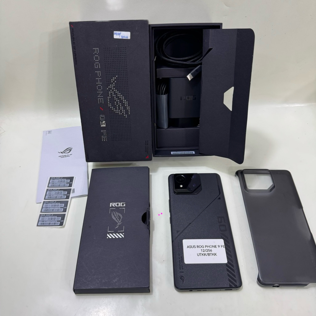 Asus Rog Phone 9 Fe 12/256gb Fullset Second Garansi Resmi