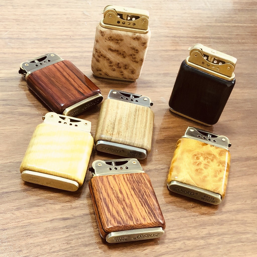 KOREK ZORRO ANTIK BAHAN KAYU Z567