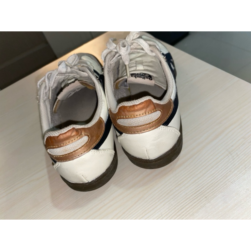Onitsuka Tiger Tokuten