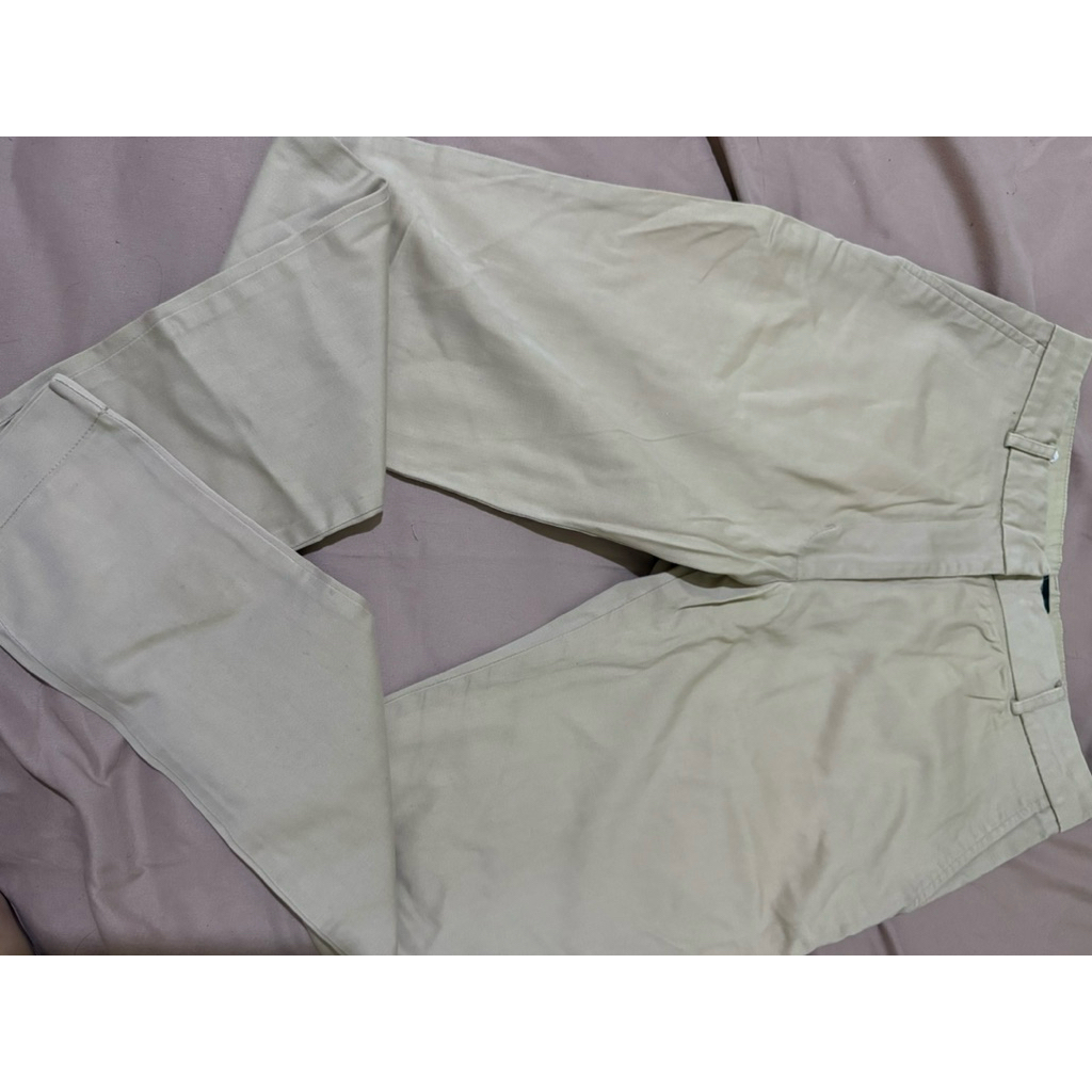 (Preloved) celana geela