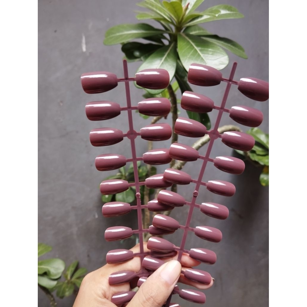 24pcs Kuku Palsu Glossy FREE LEM Kuku Palsu Tangan Polos Panjang Fake Nails Nail Art Manicure