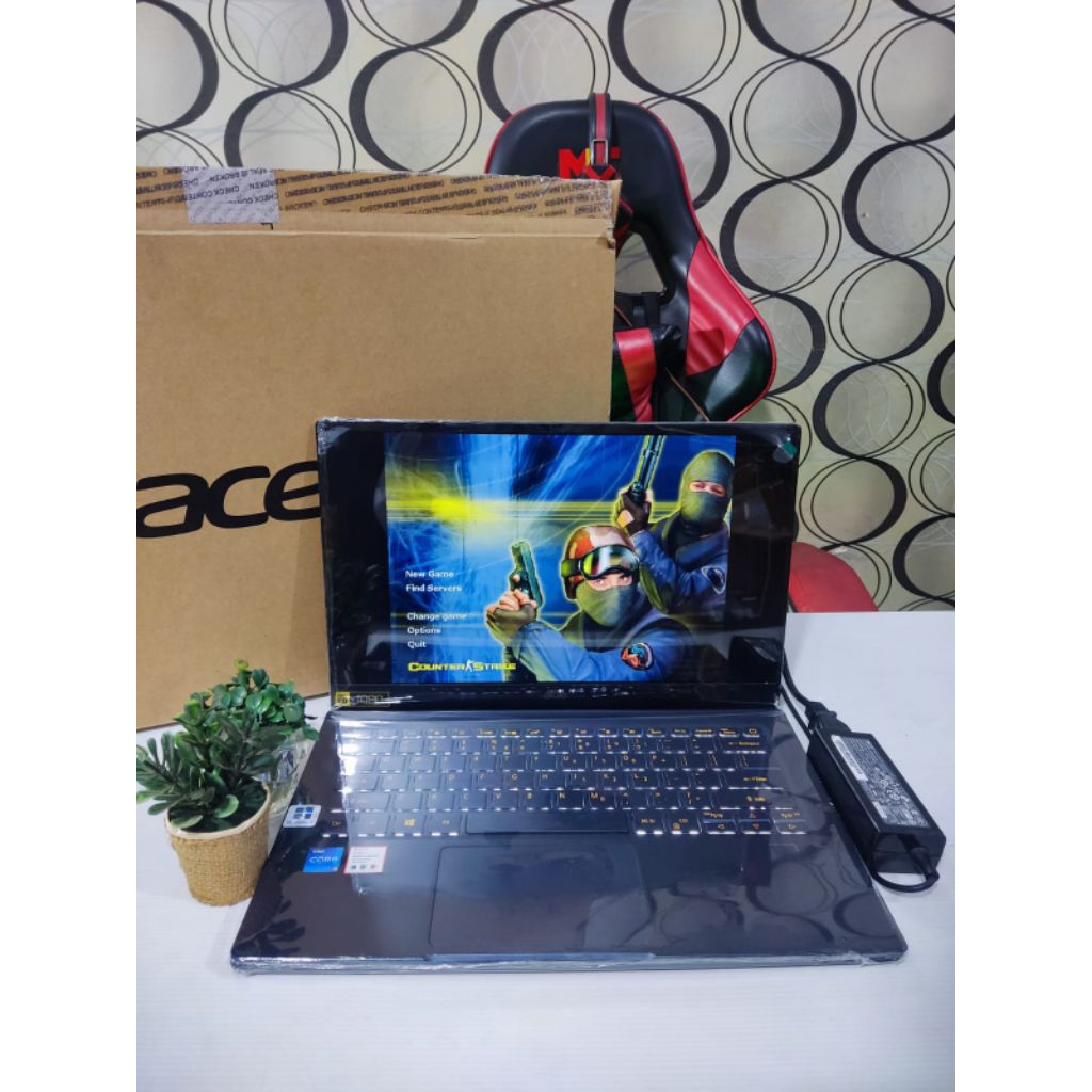 Laptop Acer Swift Core i5 RAM 8Gb SSD 128Gb SLIM BEZELES