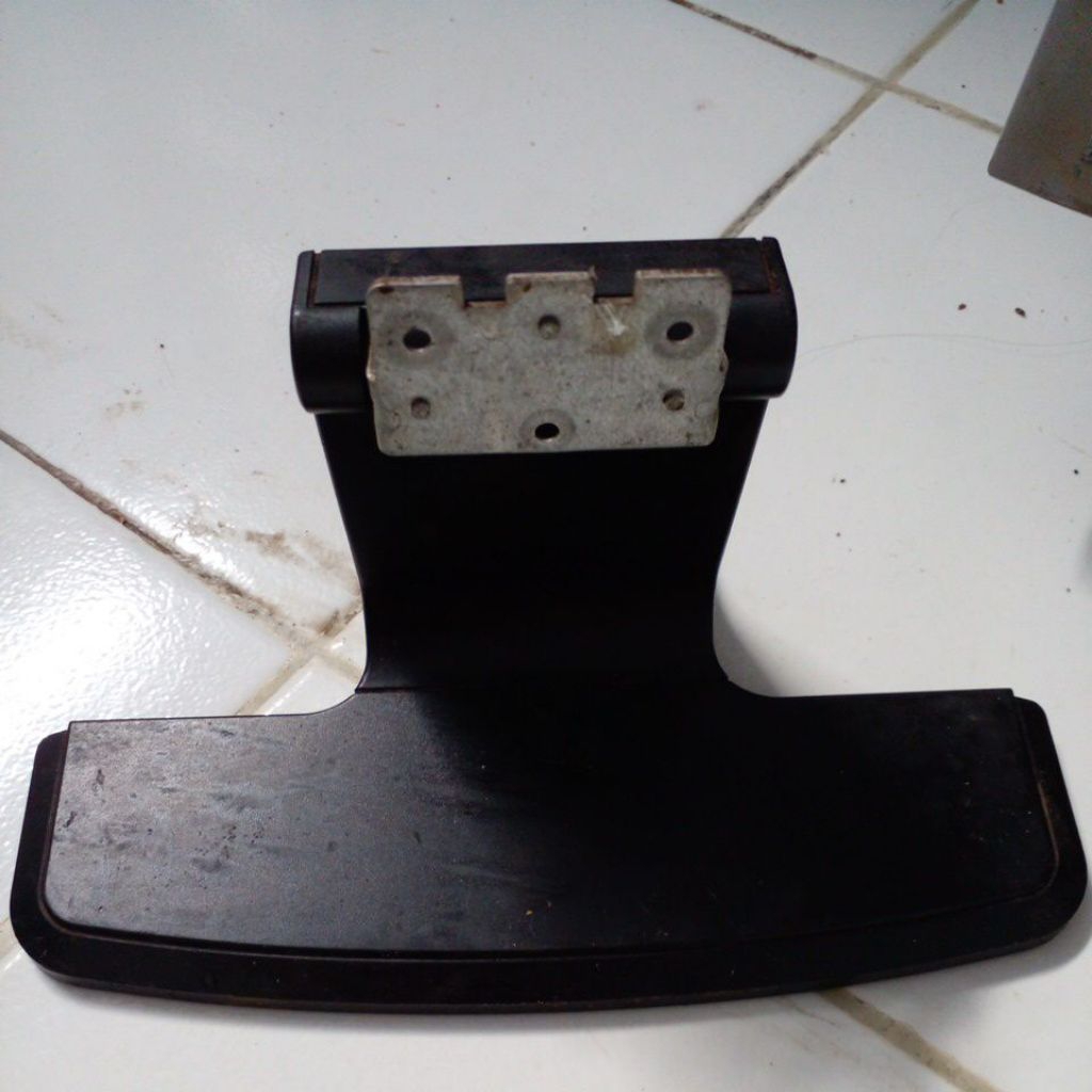 kaki monitor benq T71 W