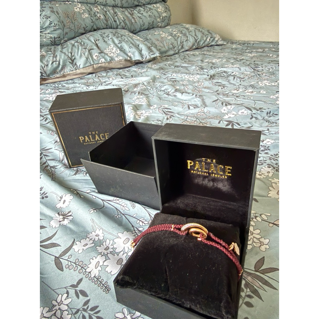 BOX GELANG SESERAHAN THE PALACE kode:550