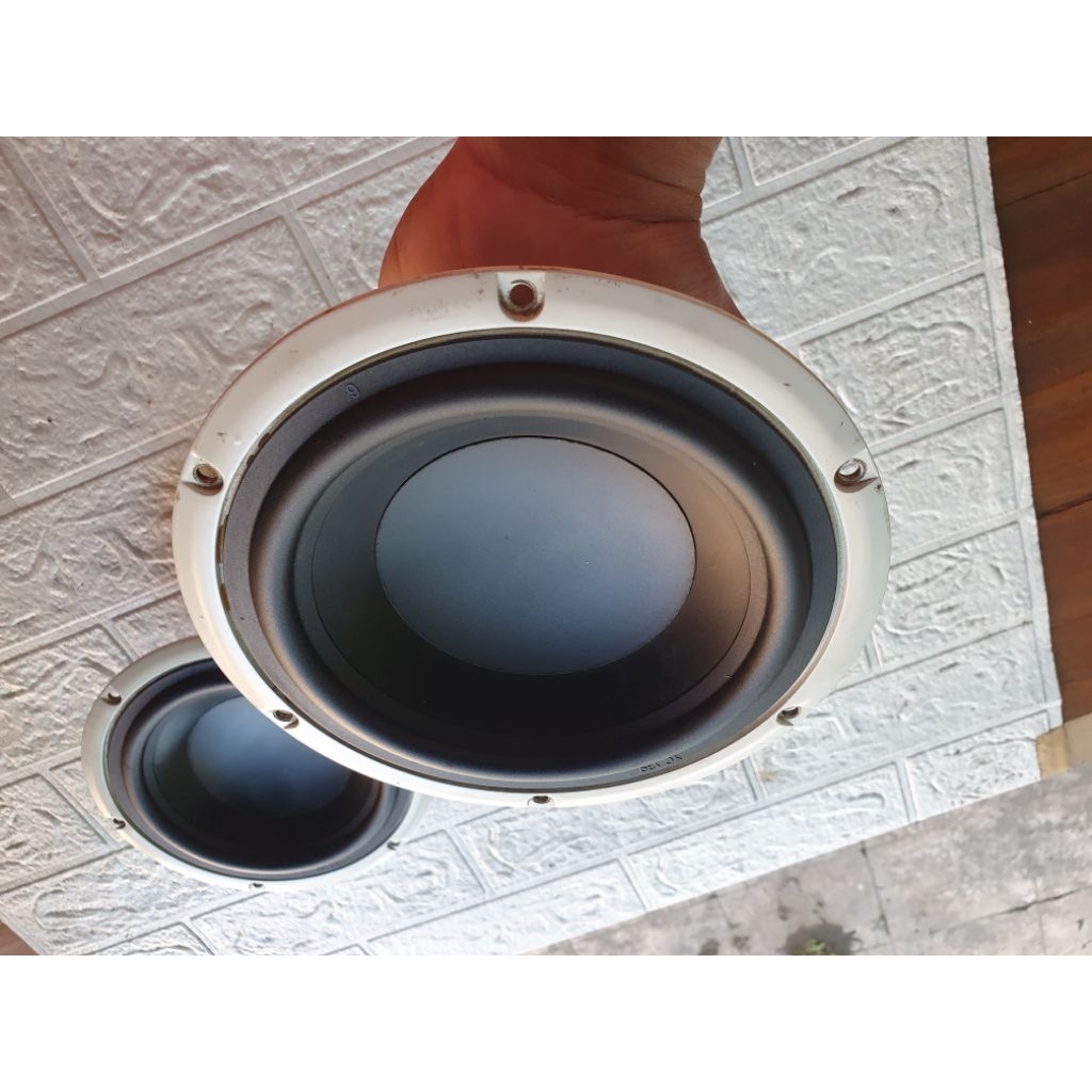 Speaker Crescendo Evolution 9 seri tertinggi evo