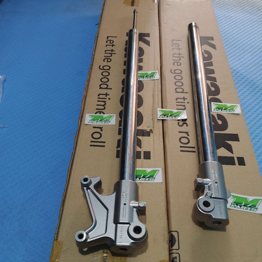 as shock shok kanan kiri d tracker dtracker 150 usd original kawasaki