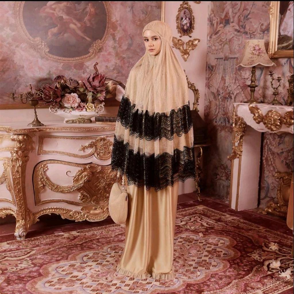 Mandjha Balqis Brown Prayer Set by Ivan Gunawan - Mukena Mewah Ivan Gunawan