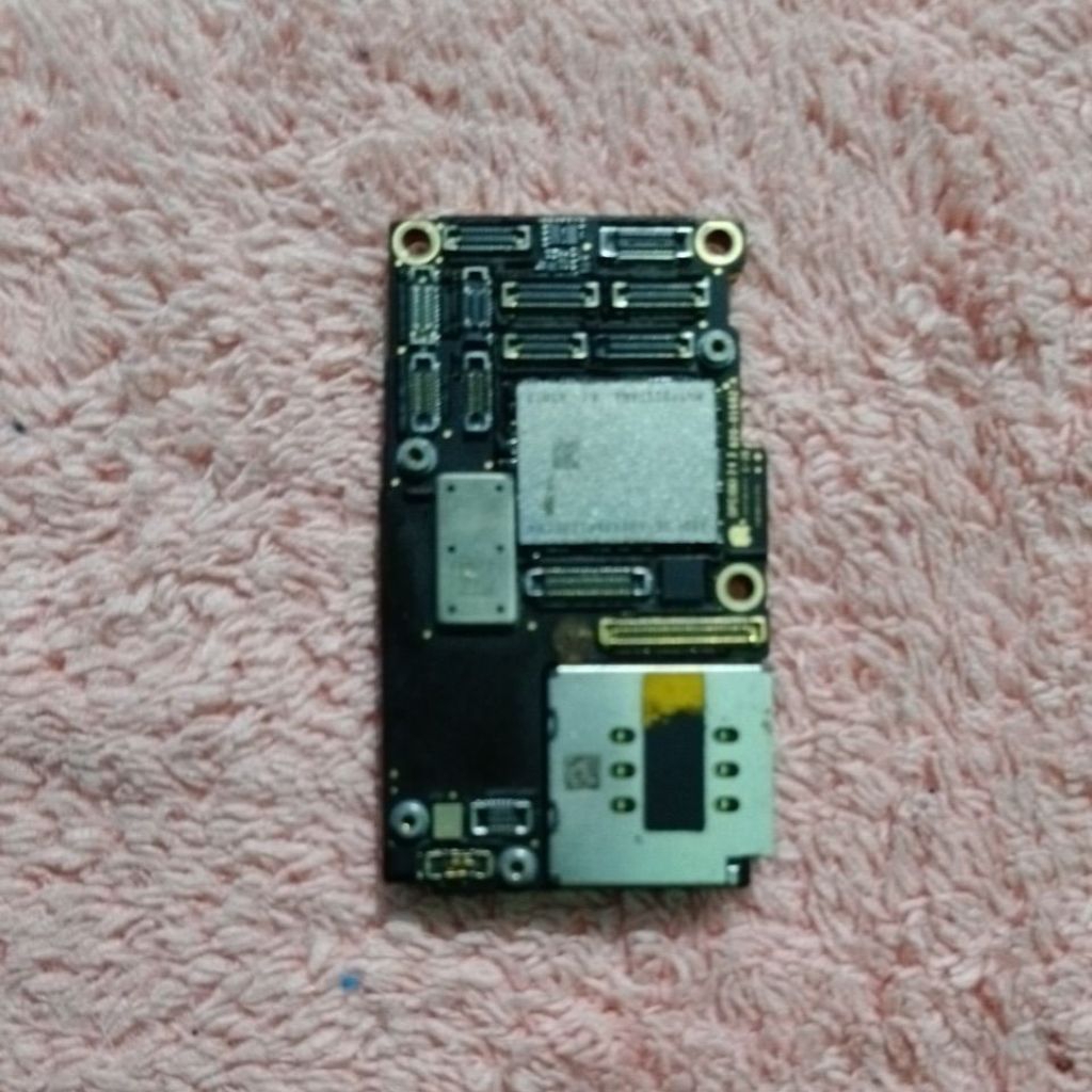 MESIN IPHONE 11 PRO MAX INTER MATI TOTAL MESIN SEGEL SEPERTI DIGAMBAR SELENGKAPNYA BACA DI BAWAH