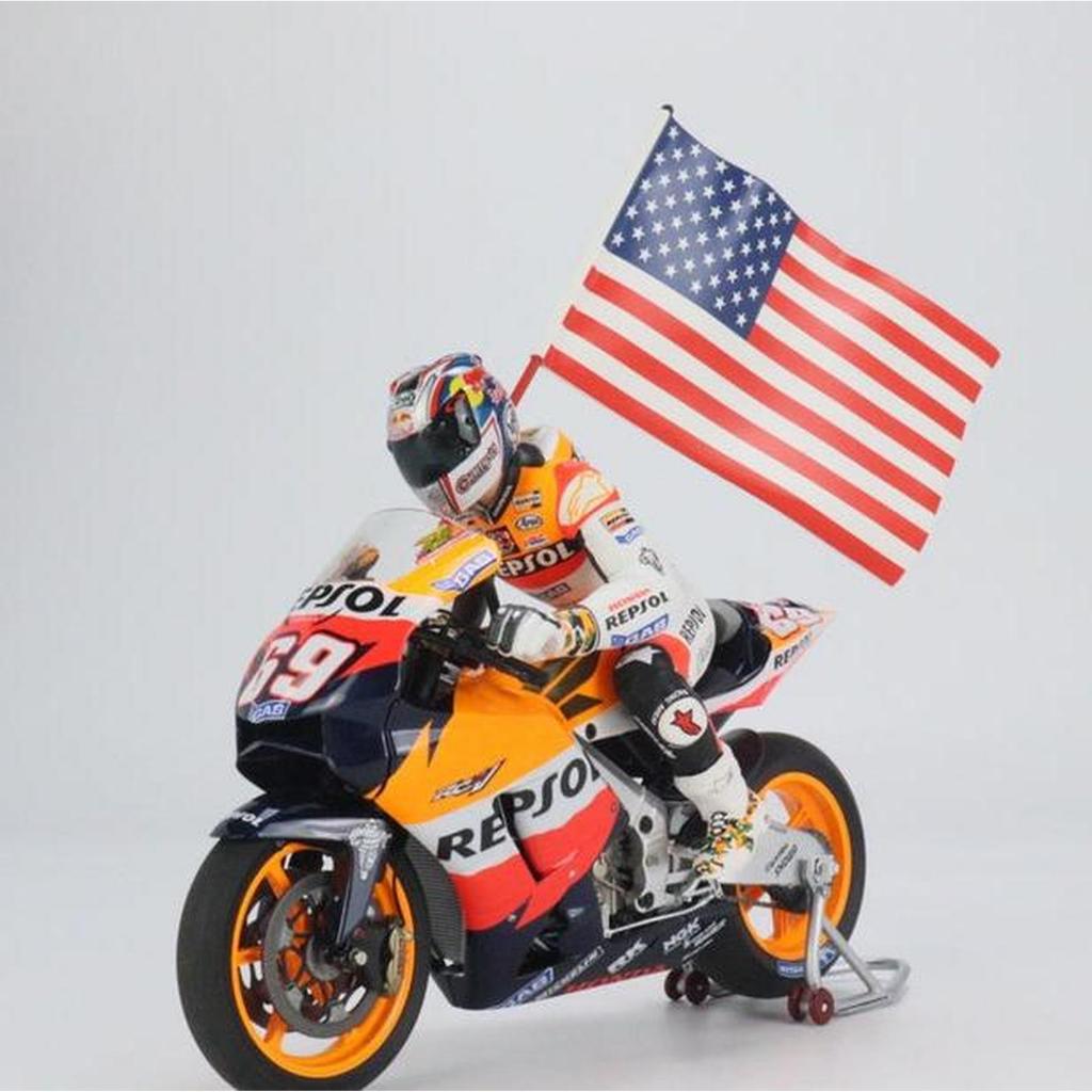 Minichamps Repsol Honda RC211V Nicky Hayden World Champion Motogp