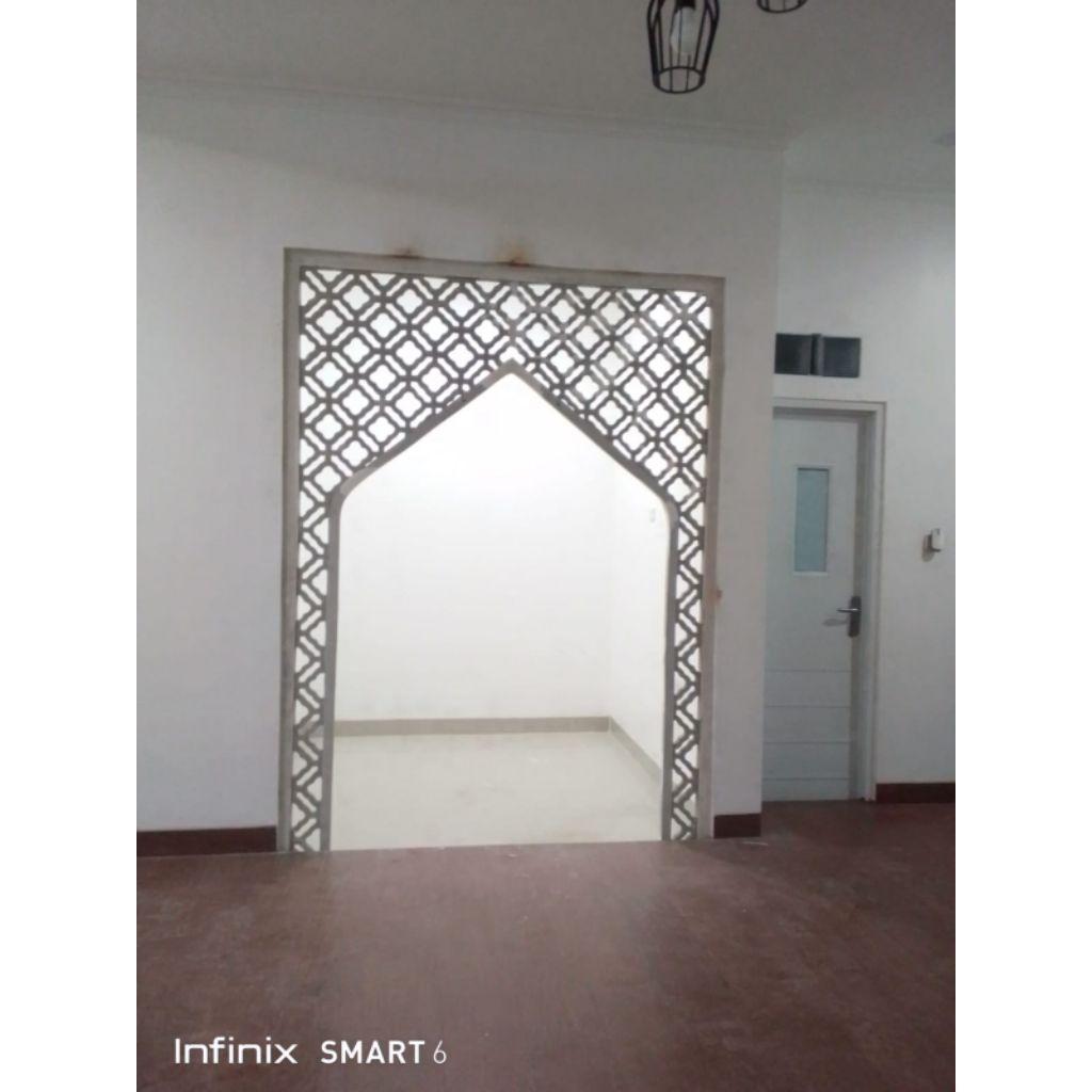 krawangan mihrab masjid elegan