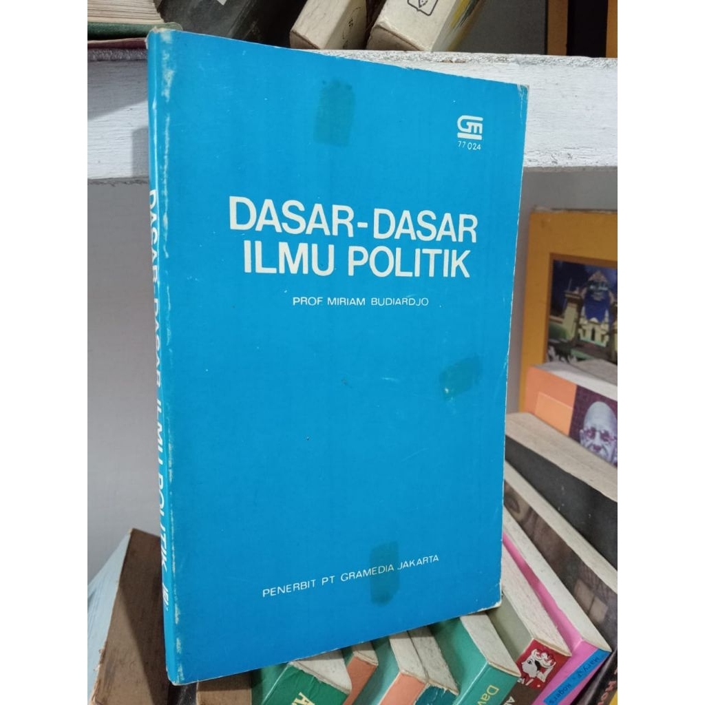 DASAR DASAR ILMU POLITIK