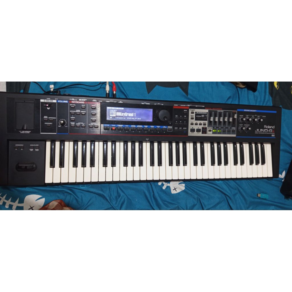 Roland Juno Gi