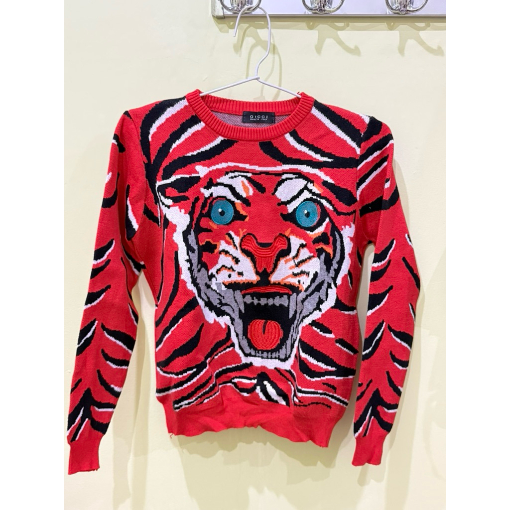 Preloved sweater rajut gucci free size
