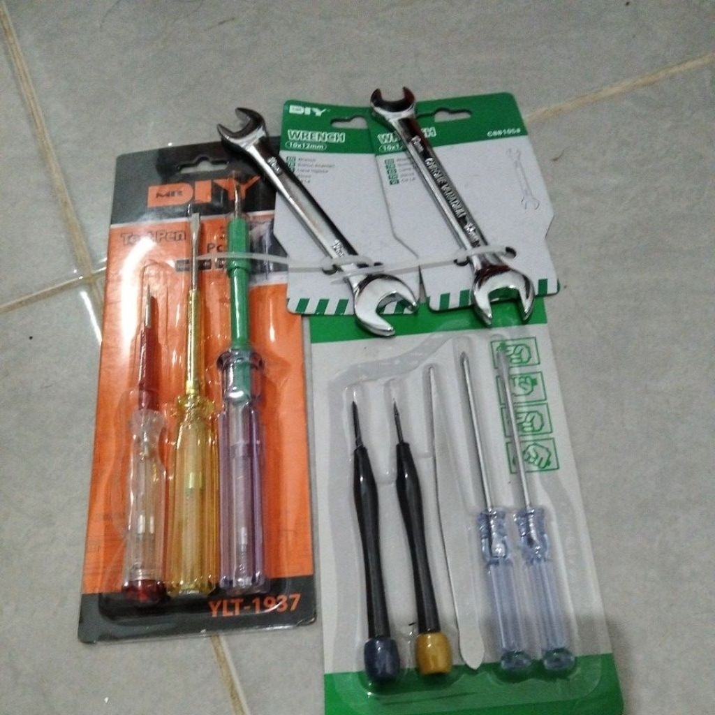 obeng dan kunci inggris Mr DIY New