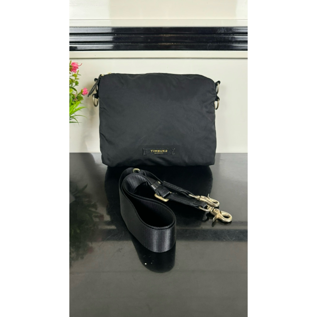 timbuk2 sling bag