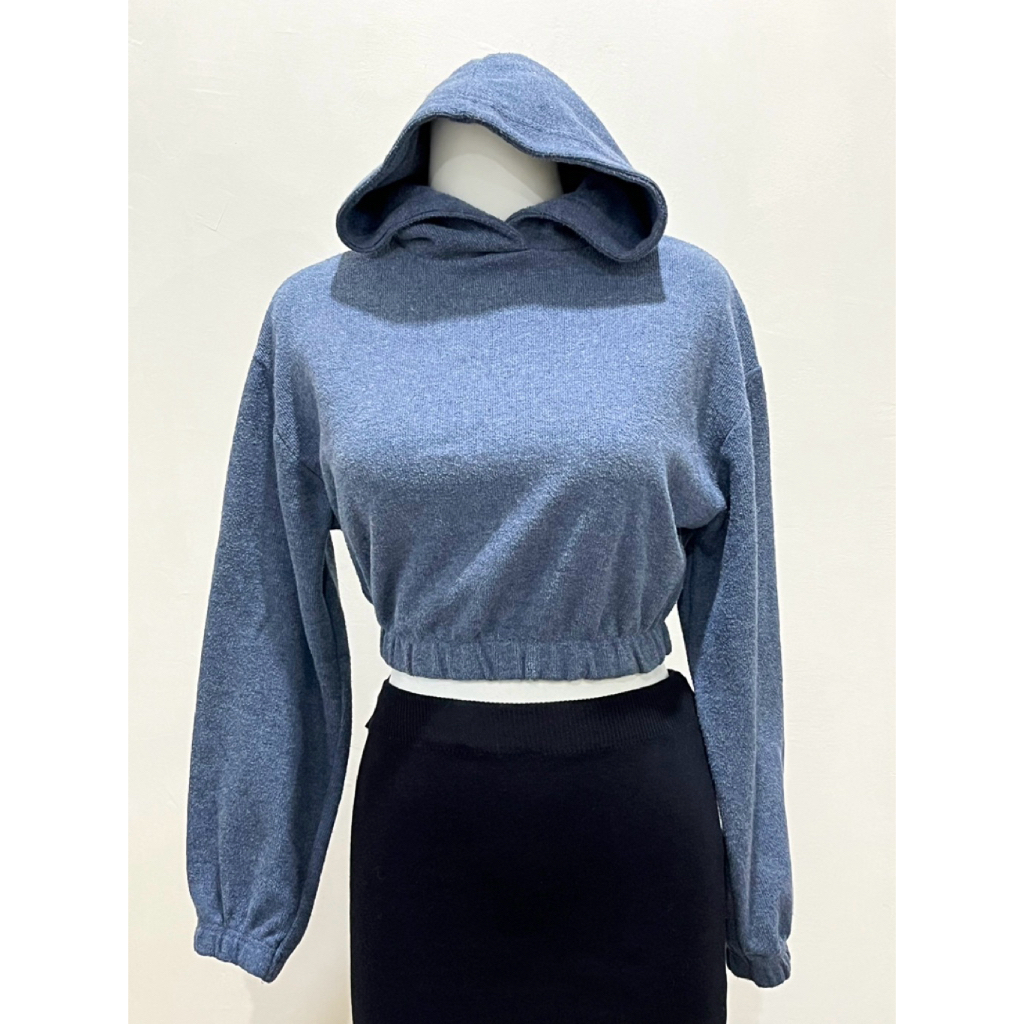 Pull&bear Crop Hoodie Sweatshirt - Preloved