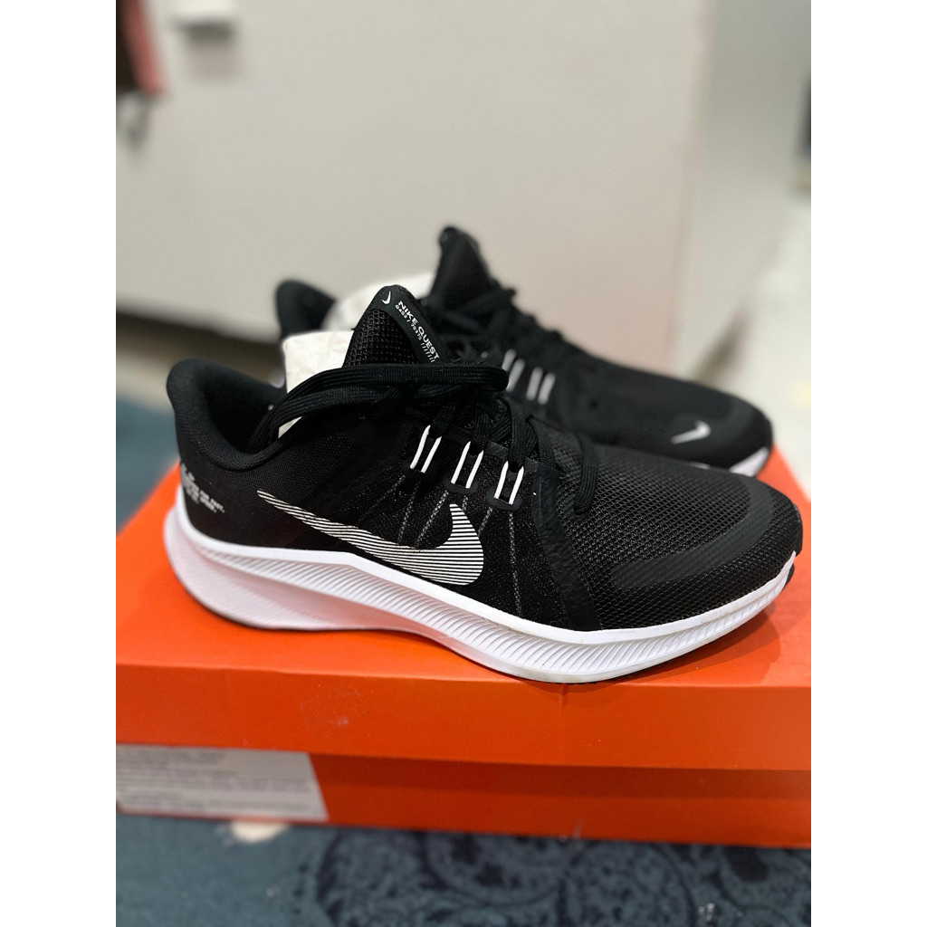 Nike Quest 4