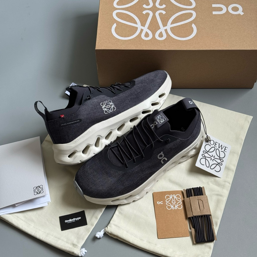 On Running Cloudtilt x Loewe Denim Grey
