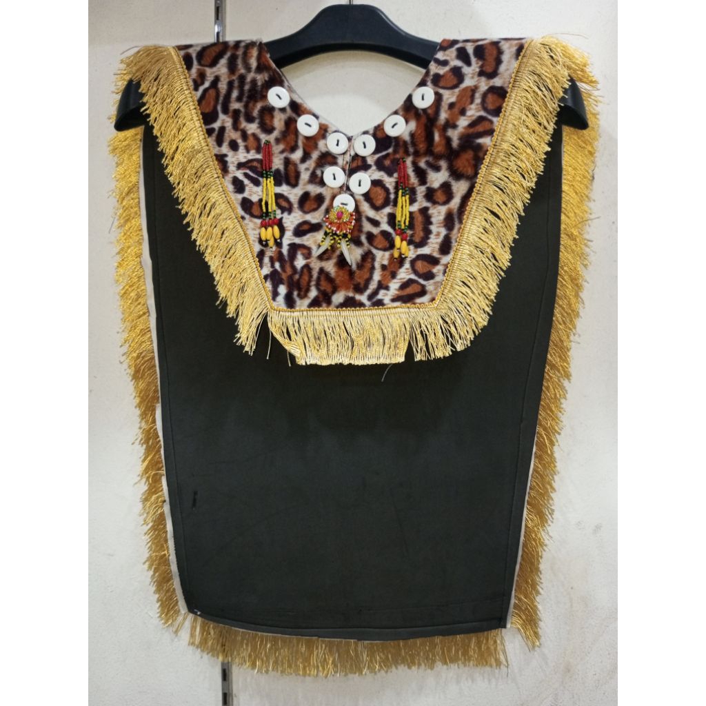 SUNUNG KHAS KALIMANTAN/ROMPI ADAT KHAS DAYAK KALIMANTAN ANAK COWO