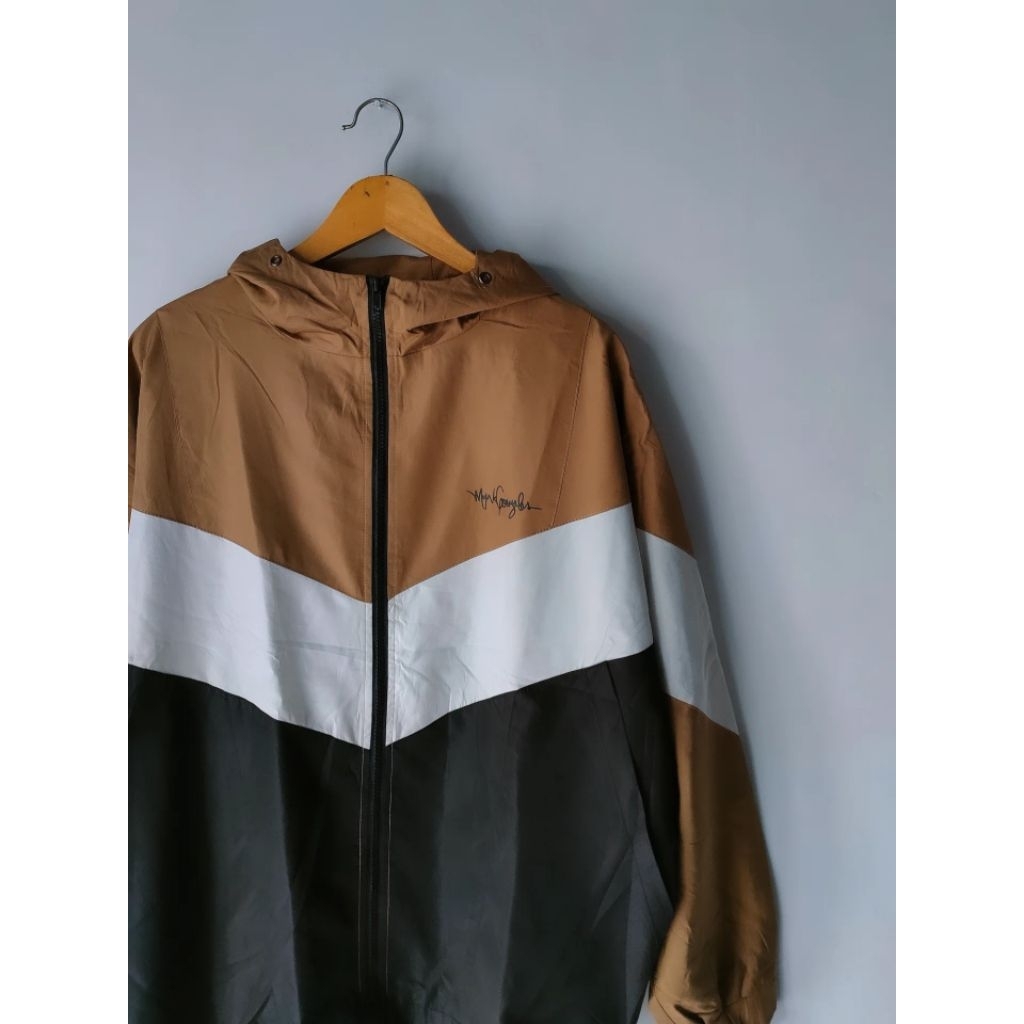 Jaket Outdoor MARK GONZALES Waterproof Size XXL Original Second