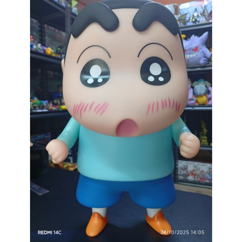 Action Figure Crayon Shinchan Jumbo Big Size