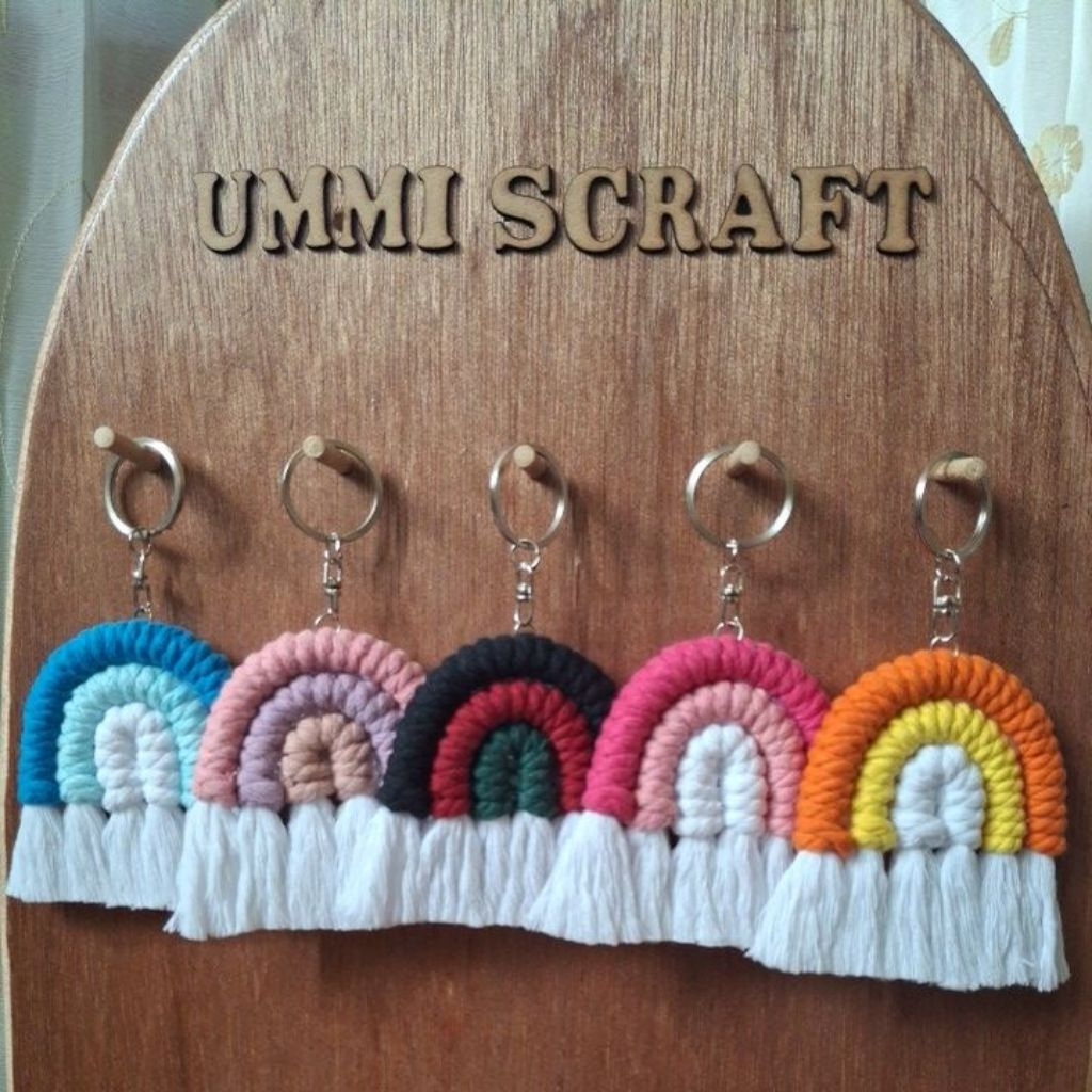 GANTUNGAN KUNCI PELANGI | RAINBOW MAKRAME
