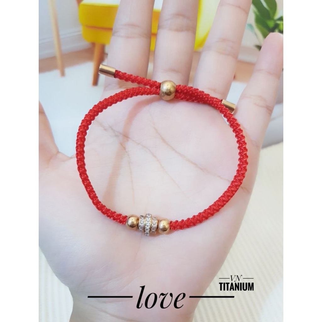 Gelang Titanium Tali Merah Lili03
