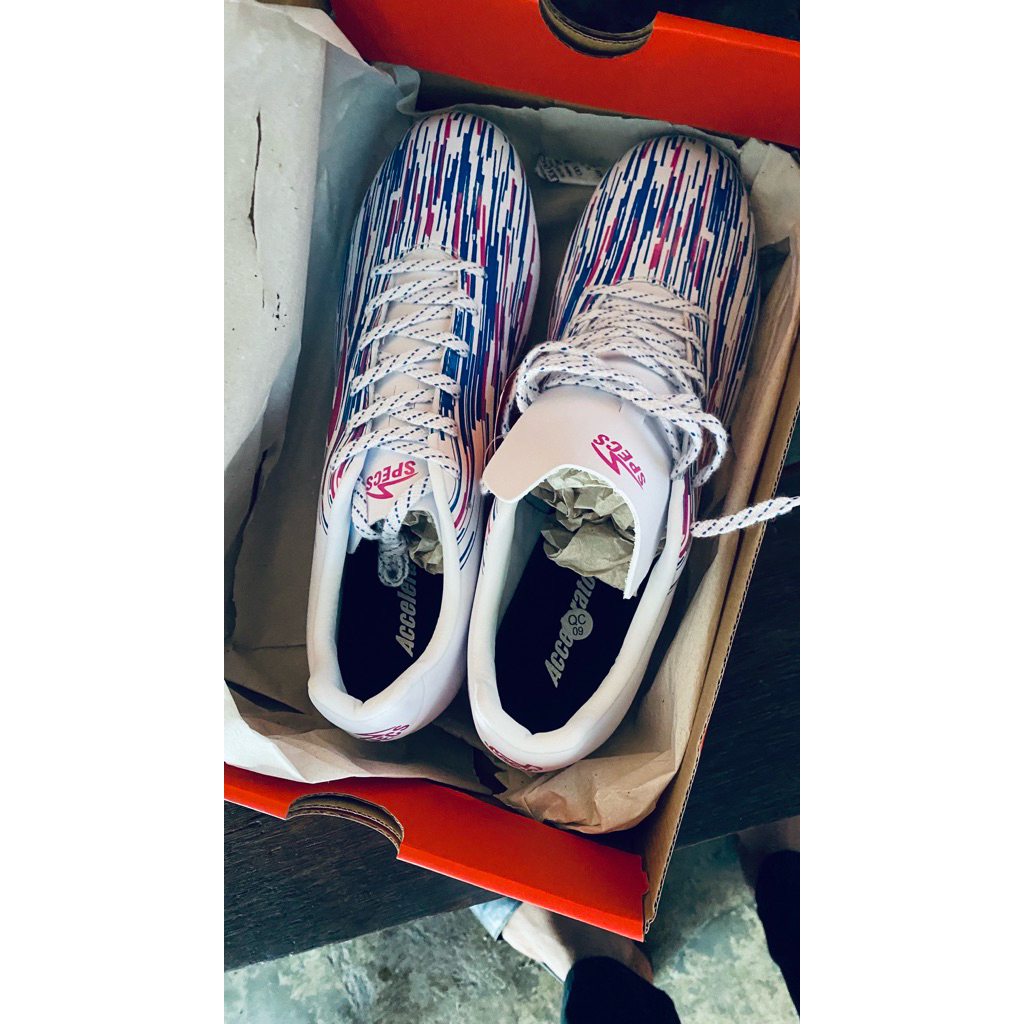 SepatuBolaPriaLokalBrand