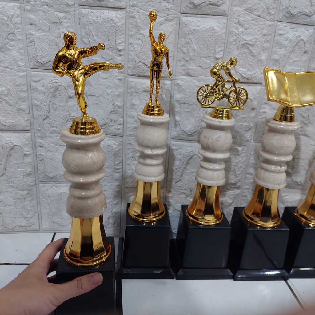 trophy piala marmer sepak bola futsal 1pcs