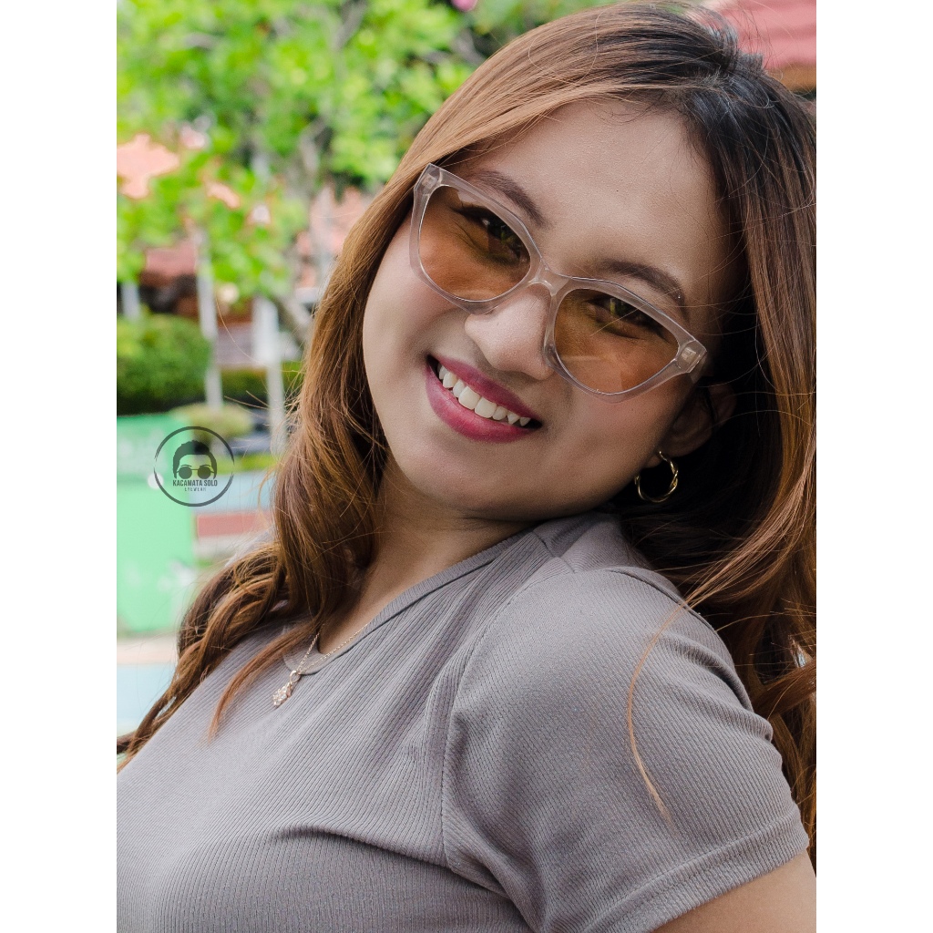 Kacamata Solo - Kacamata Hitam Wanita Cateye Kece - DURNA 05