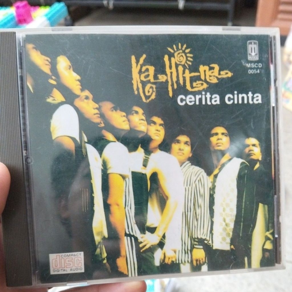 CD Kahitna cerita cinta ( CD Indonesia)
