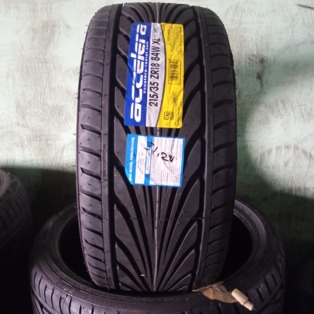 215 35 R18 - Accelera Sigma ukuran 215/35 R18 Ban Mobil