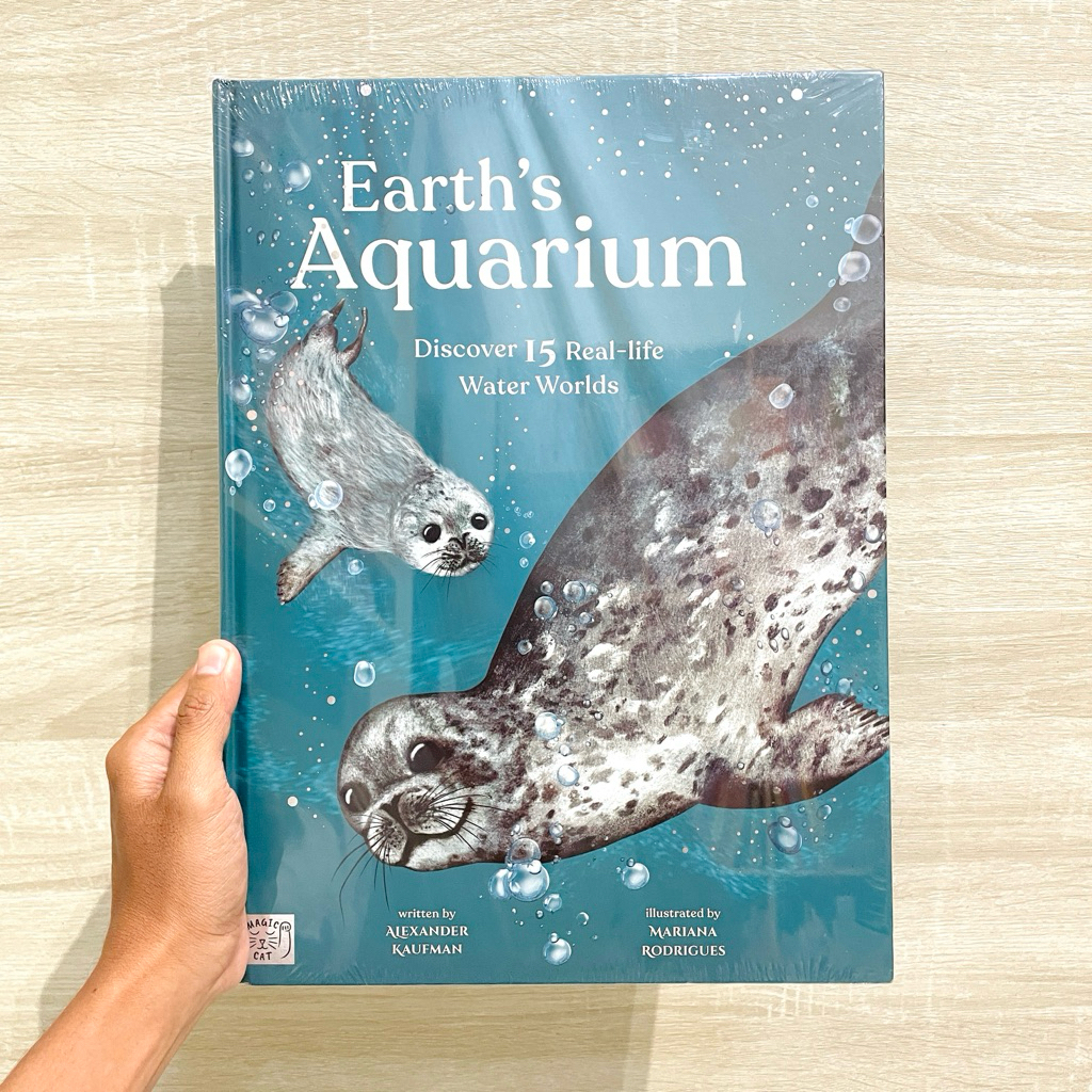 Magic Cat - Earth's Aquarium