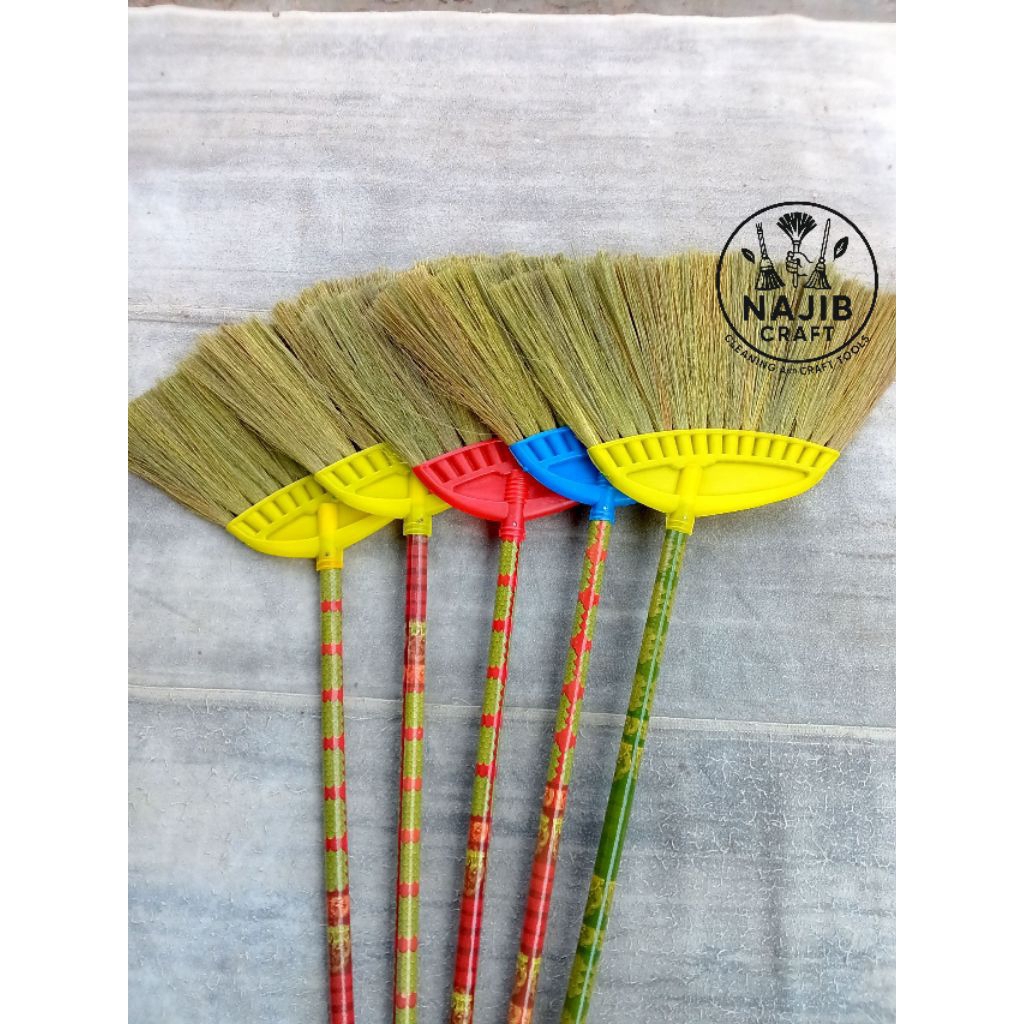 Sapu Rayung Lakop - Sapu Cemara lakop