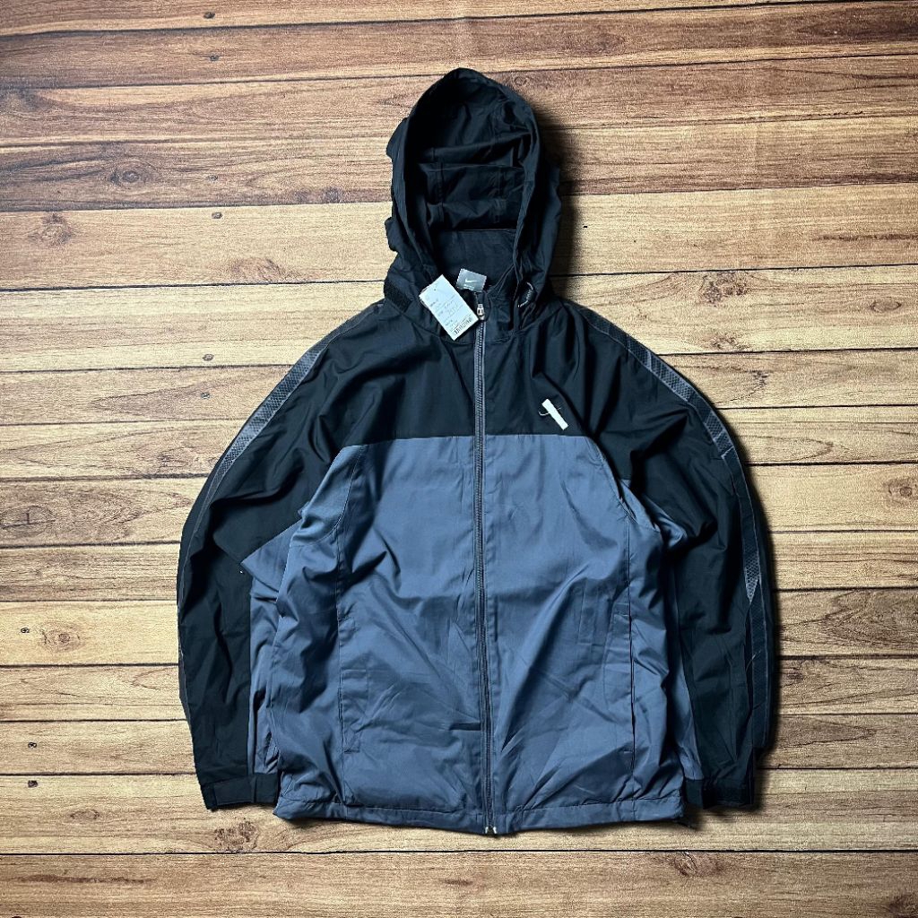 N1K3 WINDBREAKER SPORT JACKET