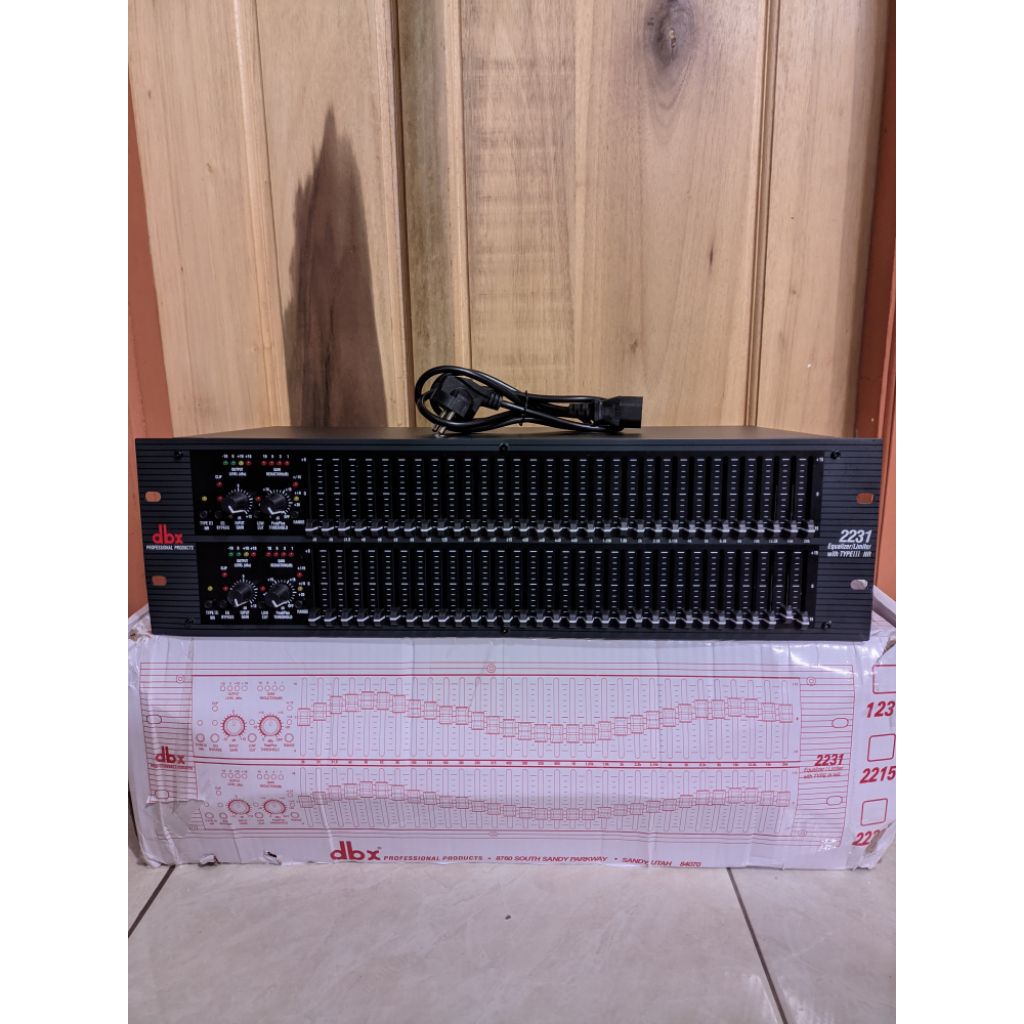 equalizer dbx 2231 original new