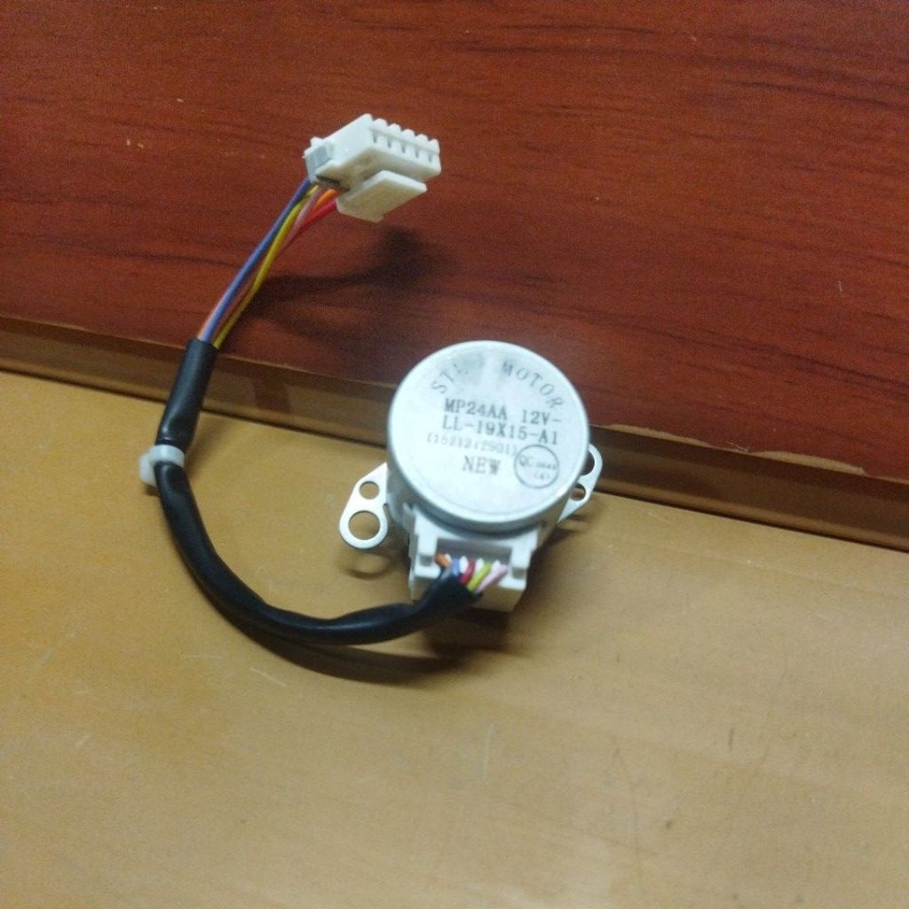 Motor swing AC Sharp Ucy AC Sharp AH-A5UCY AH-A7UCY AH-A9UCY AC Sharp cina