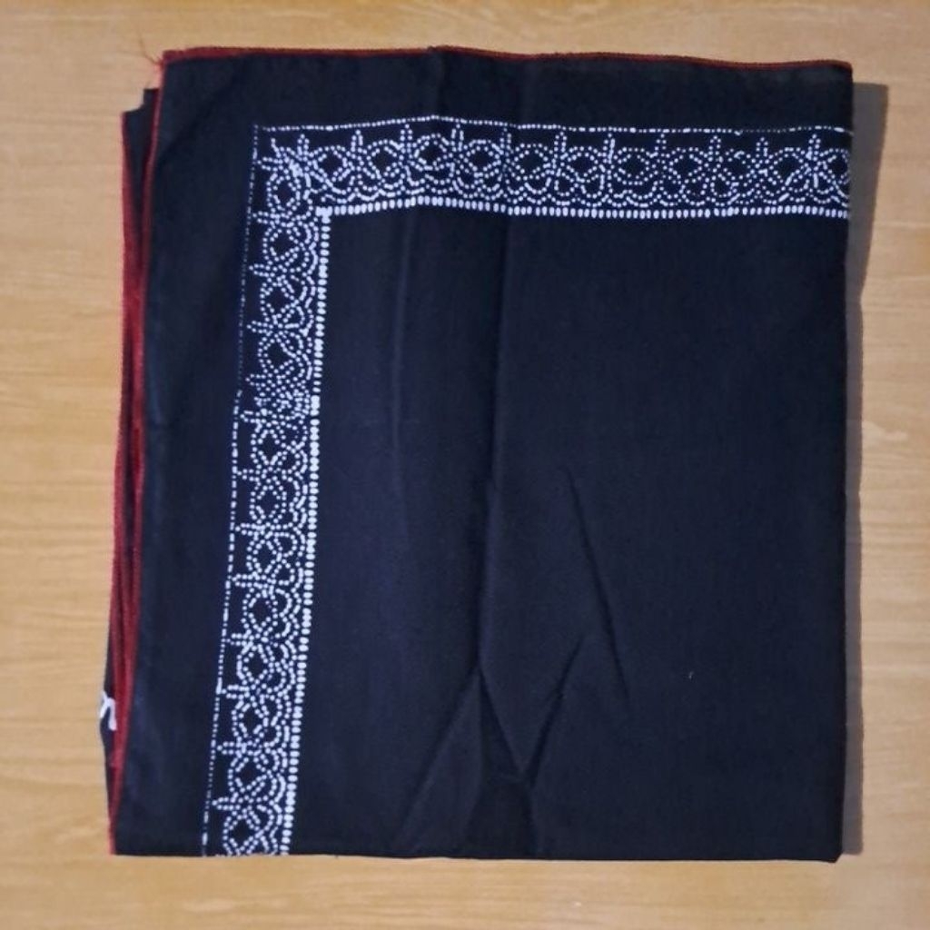 UDENG PONORAGAN DADUNG MELATI SEGI EMPAT KAIN TEBAL HALUS KRIL MERAH KAIN PREMIUM / IKAT KEPALA TEBA