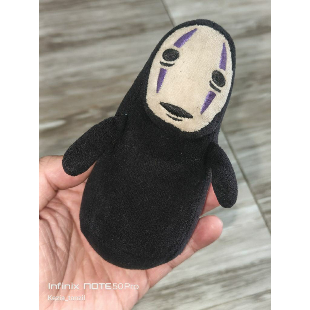 MAINAN BONEKA DOLL MOTIF KARAKTER CHARACTER HANTU GHOST SETAN IBLIS DEVIL SPIRITED AWAY NO FACE PLUS