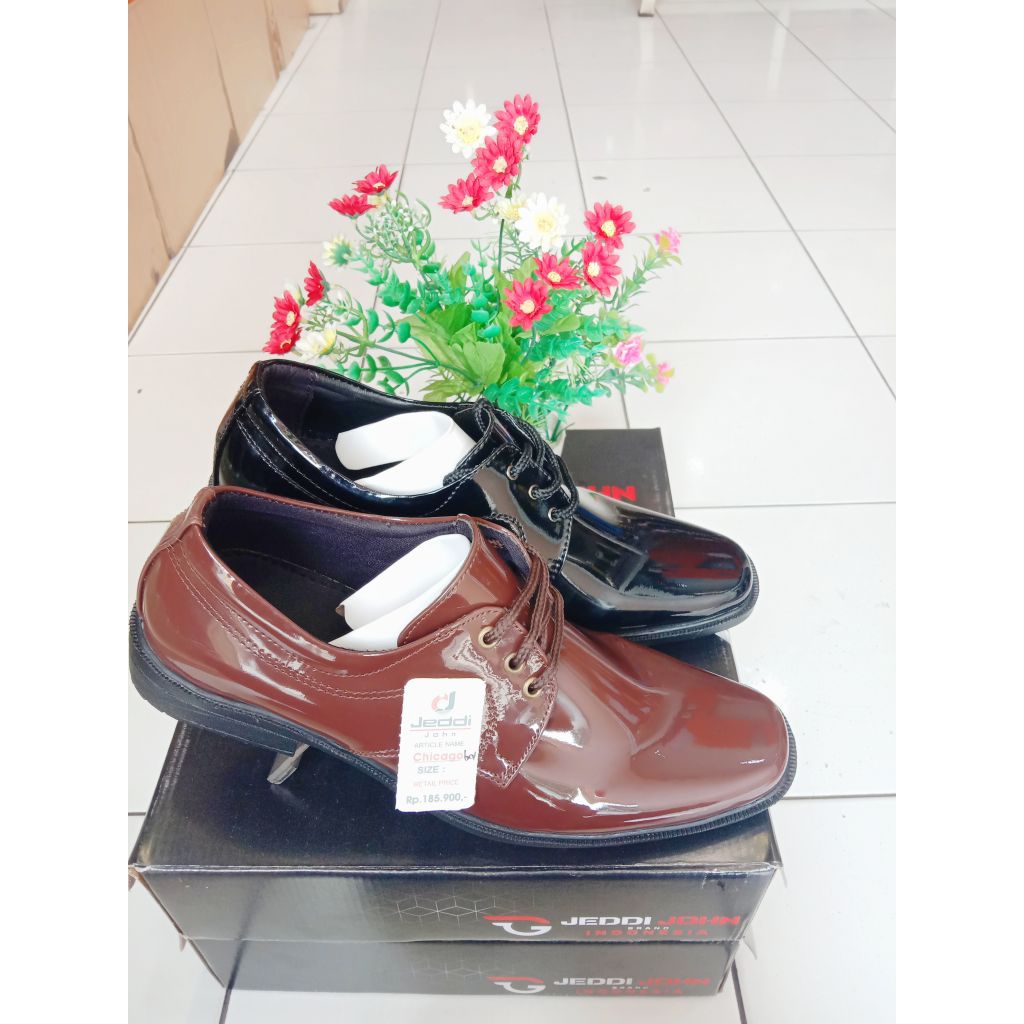 JEDDI JOHN sepatu fantovel dewasa/remaja laki laki Chicago coklat&hitam