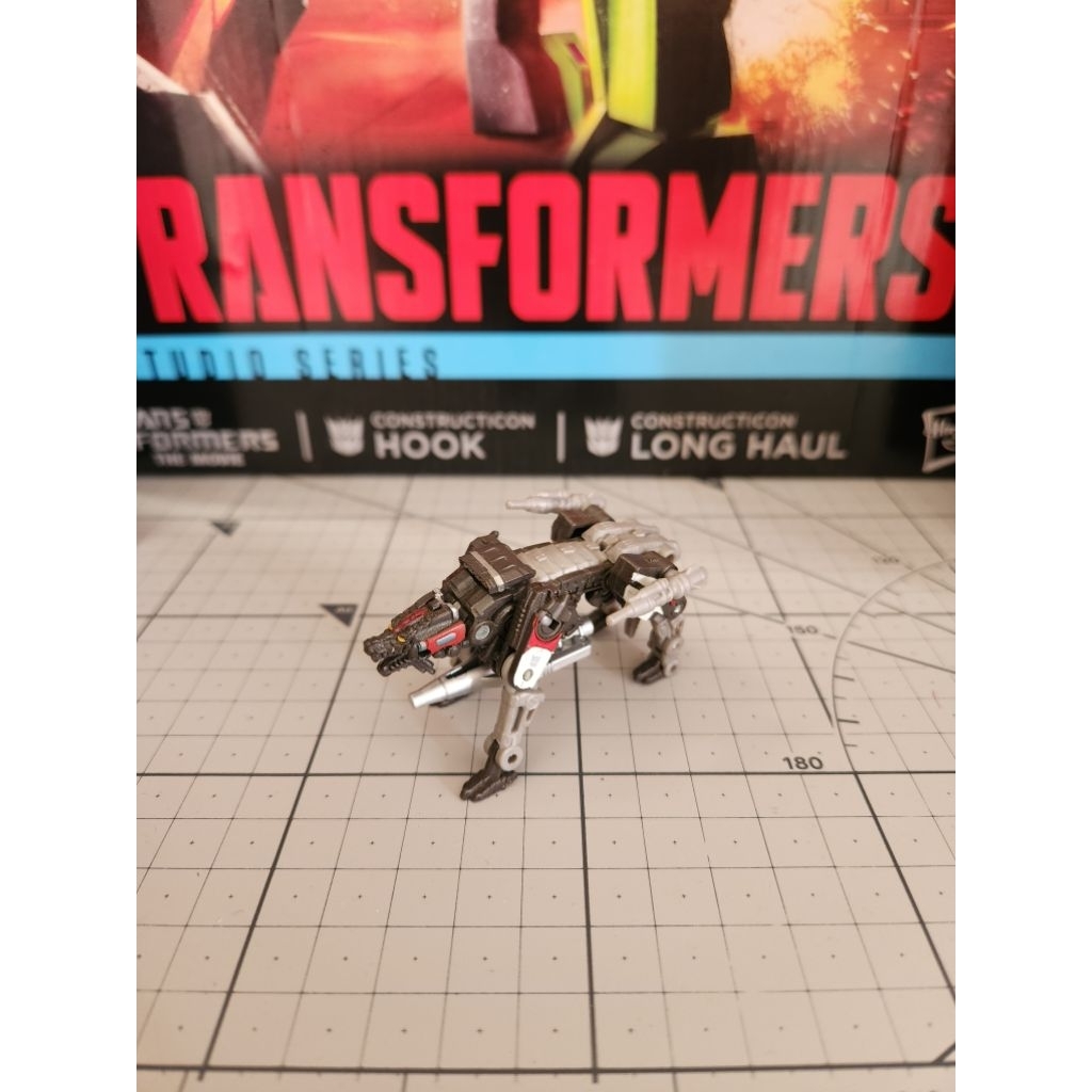 Transformers Studio Series Ravage Core Class