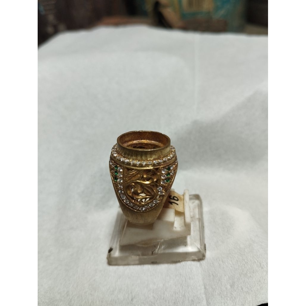 cincin kuningan sari