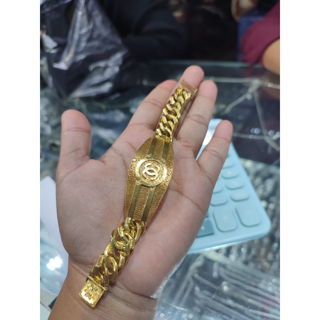 gelang chanel gold