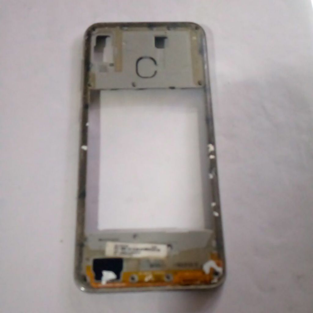 tutup mesin Samsung a30