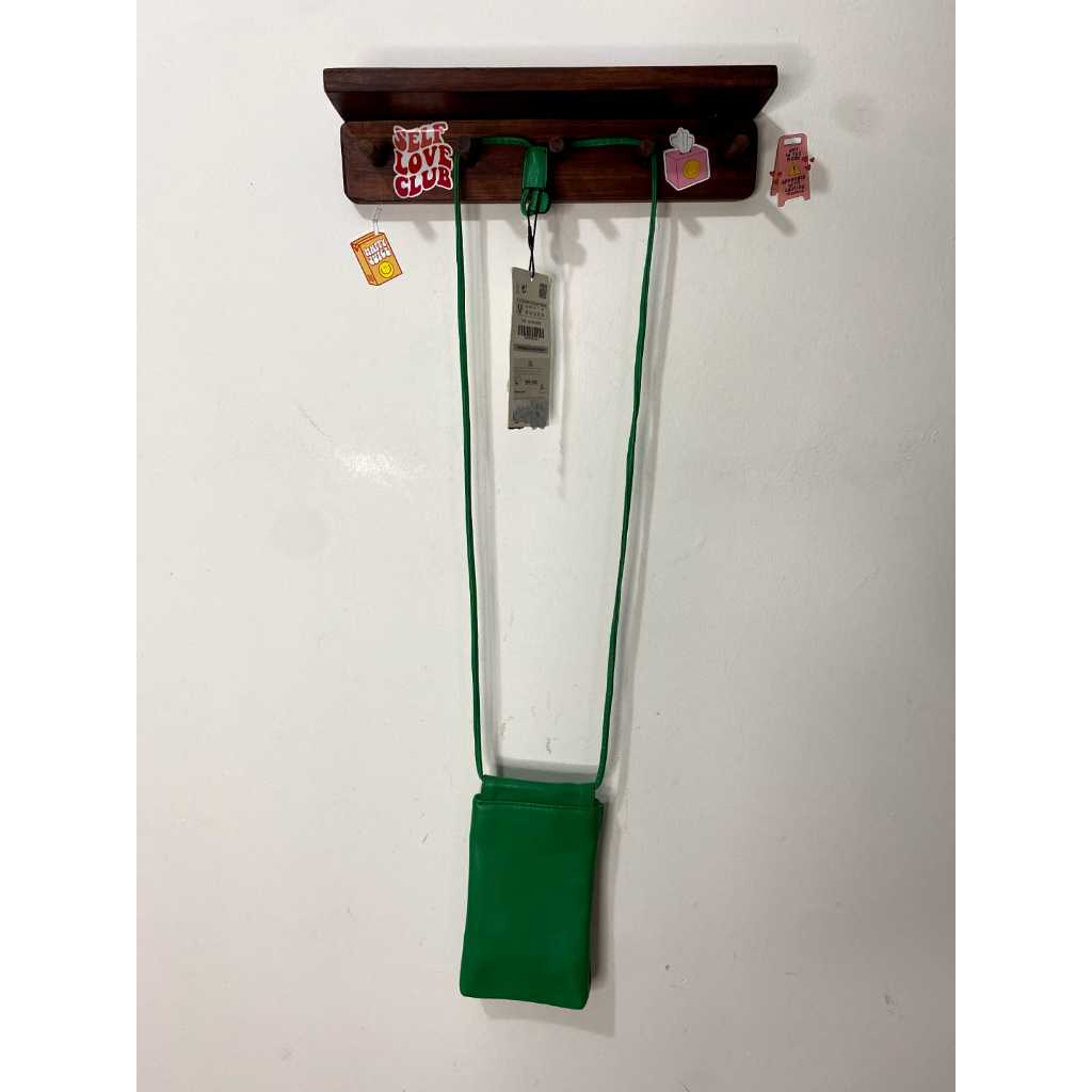 ZARA GREEN PHONE BAG