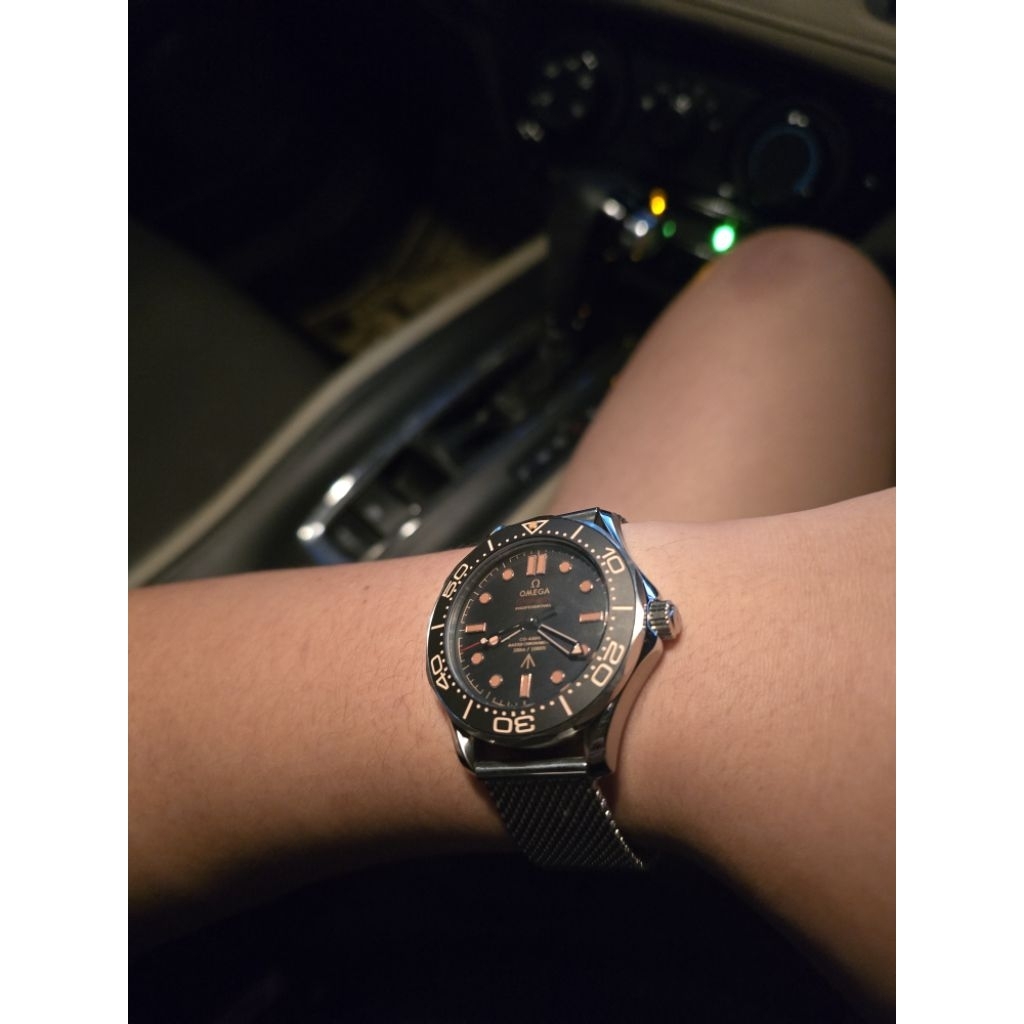 OM*GA SEAMASTER 300M 007