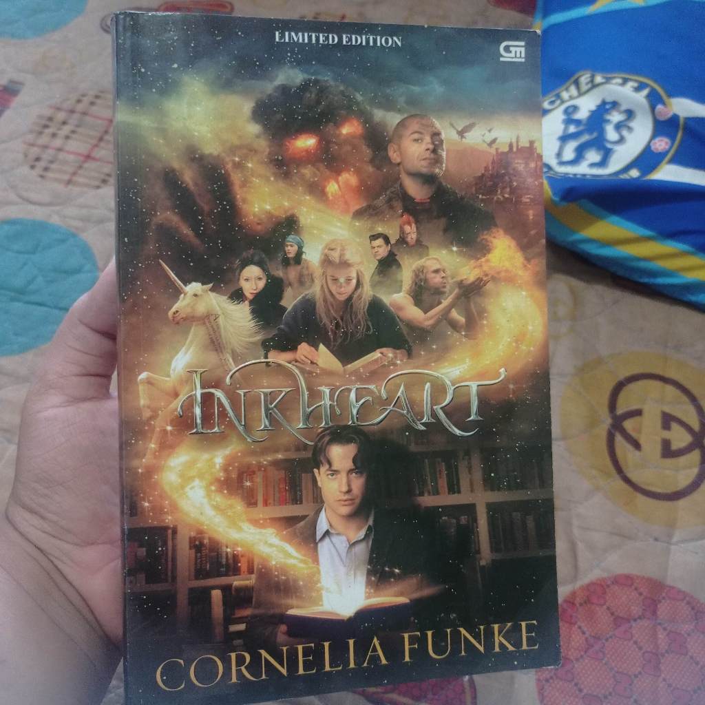 [Preloved] Inkheart  Cornelia Funke